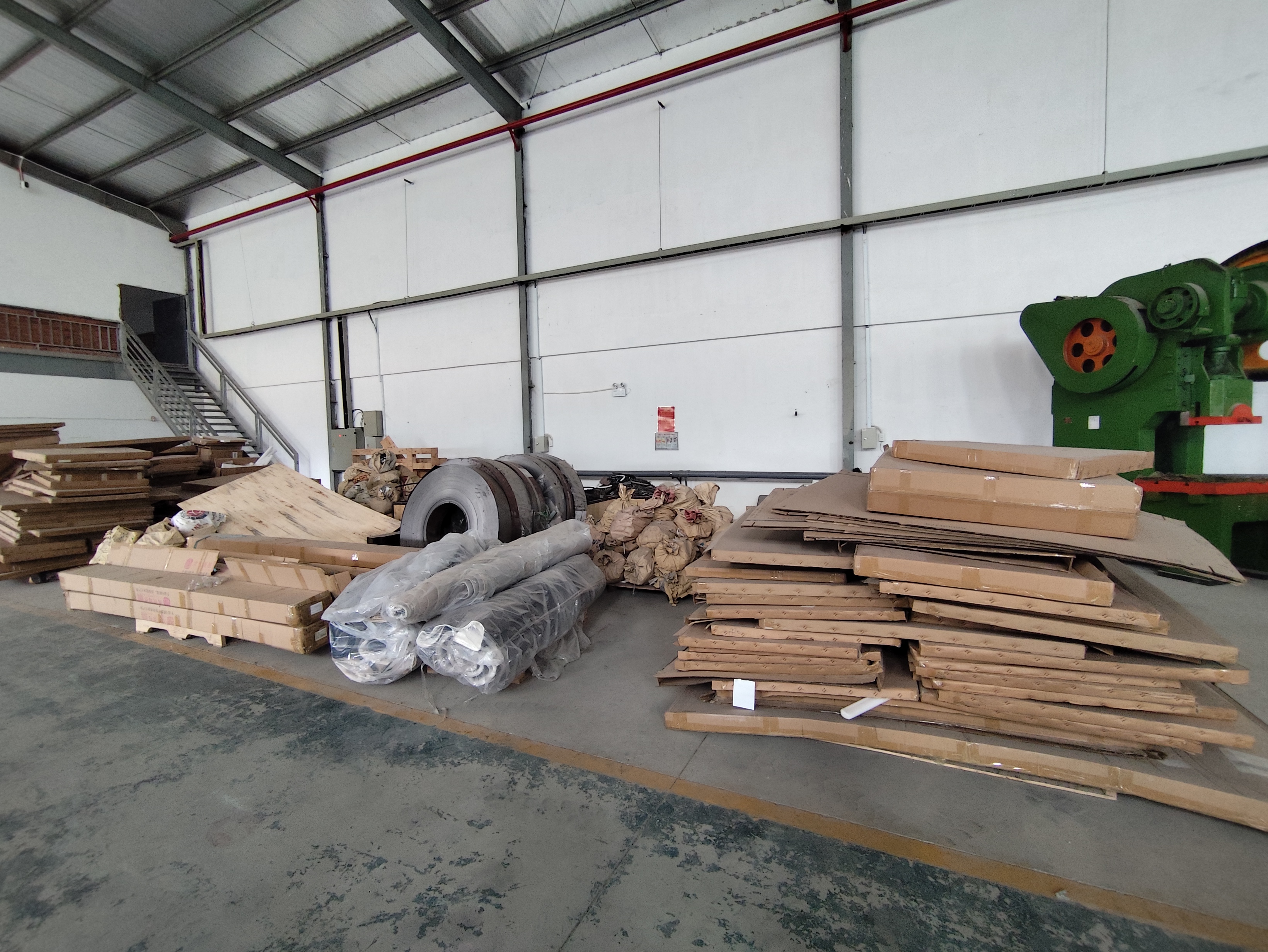 Raw material (3).jpg